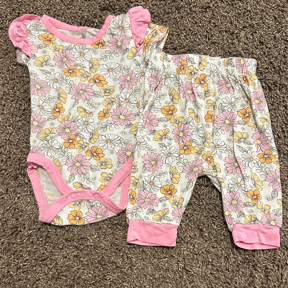 Floral Pink & Yellow Baby Girls Matching Set - 2-Piece Bodysuit & Pants